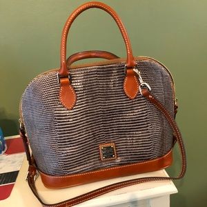 Handbag Dooney & Bourke